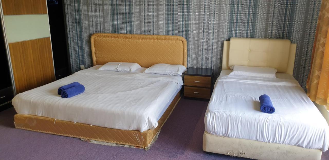 Marina Court Resort Kota Kinabalu-Stay And Get Cash Rebate Exteriör bild
