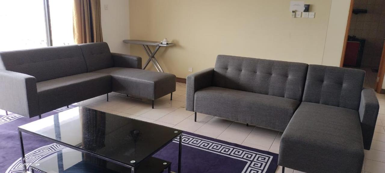 Marina Court Resort Kota Kinabalu-Stay And Get Cash Rebate Exteriör bild