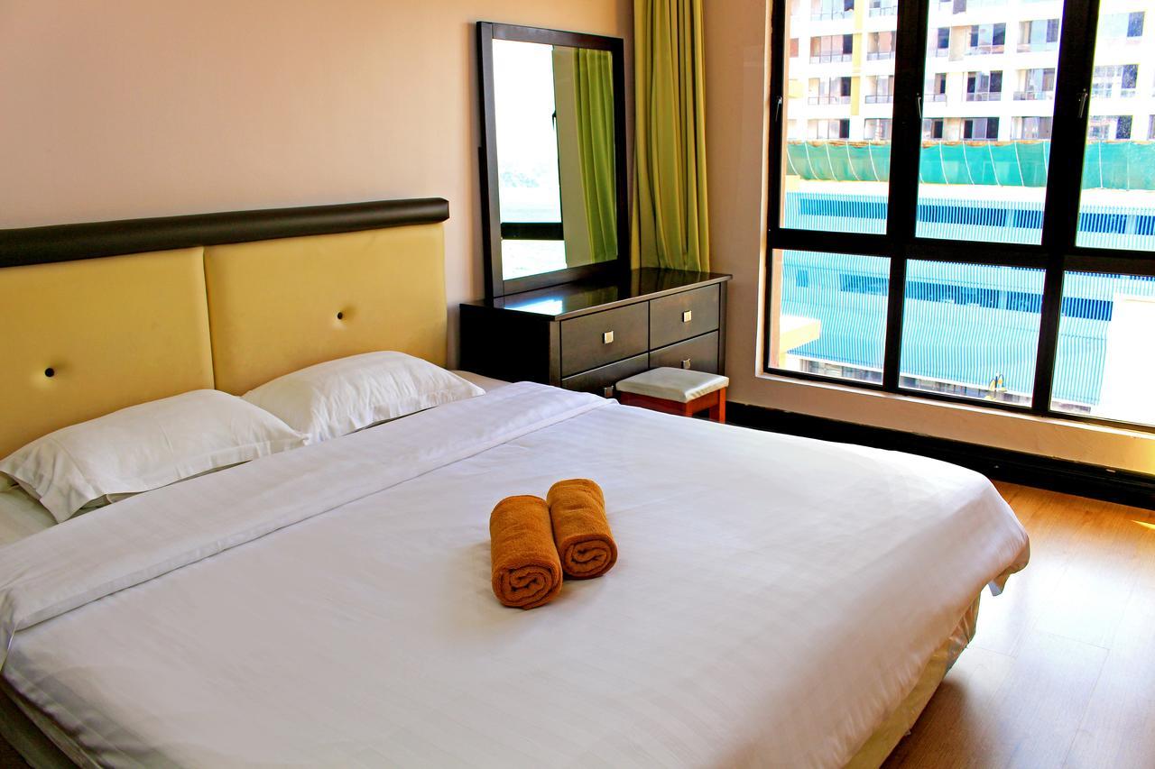 Marina Court Resort Kota Kinabalu-Stay And Get Cash Rebate Exteriör bild