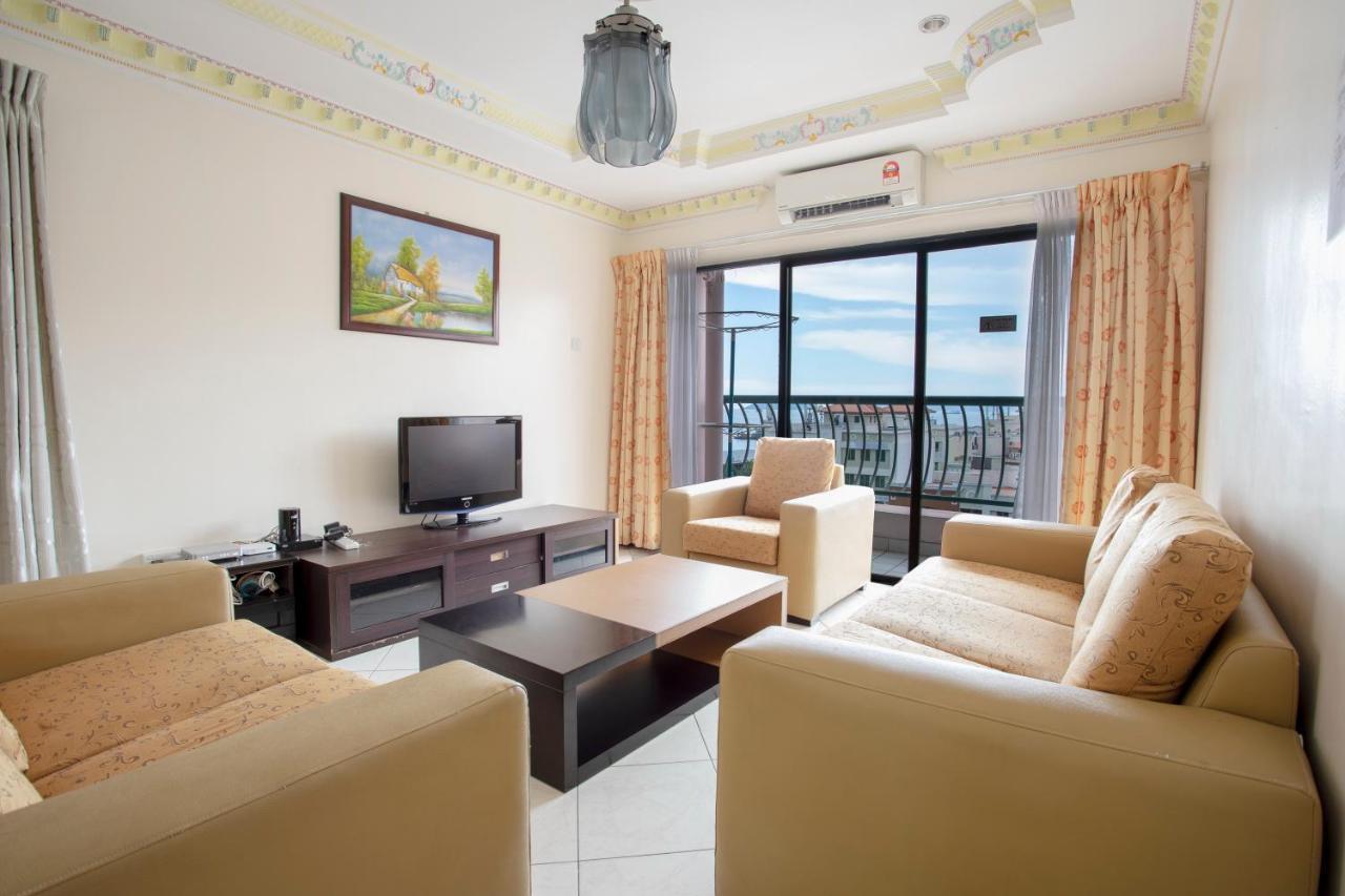 Marina Court Resort Kota Kinabalu-Stay And Get Cash Rebate Exteriör bild